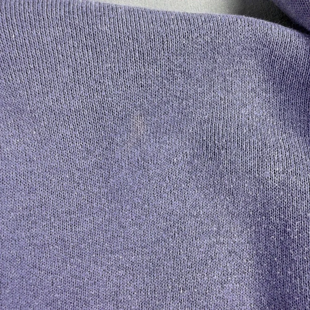 Vintage Walt Disney World Sweatshirt Medium Purple Embroidered Mickey USA - Picture 6 of 11